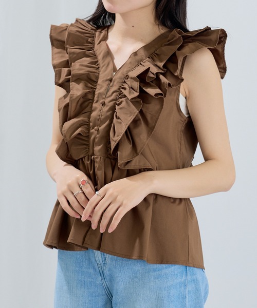 MAGASIN DE MODE Chou Chou(マガジンデモードシュシュ)の「【MAGASIN DE MODE Chou Chou】ブロードフリルブラウス XNN(シャツ/ブラウス・レディース・ブラック/ブルー/ホワイト/ブラウン・FREE)」の15枚目の写真