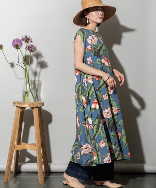 アルバローザ　ハイビスカスワンピース　グレー　 希少　美品 アルバローザ ハイビスカスワンピース グレー 希少 美品 アルバ