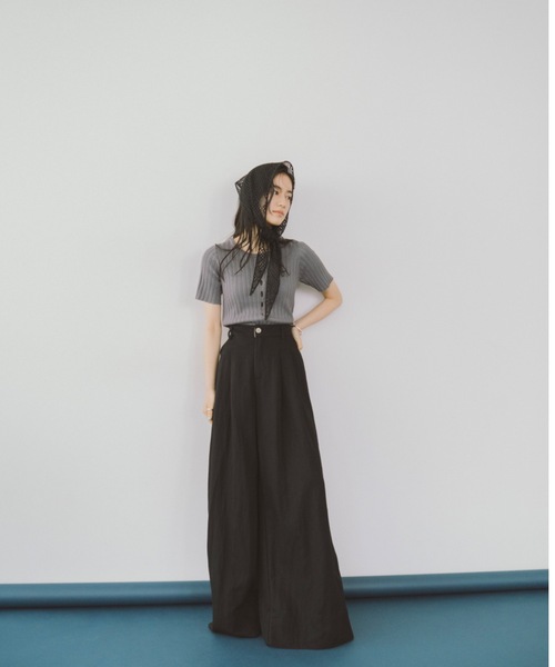 DRWCYS(ドロシーズ)の「2タックワイドパンツ(チノパンツ・レディース・ブラック/ブルー・FREE)」の3枚目の写真
