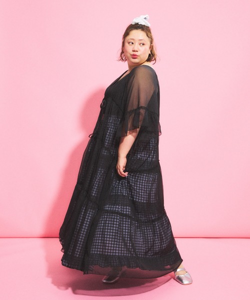 PUNYUS(プニュズ)の「2WAYシアーワンピース(ワンピース・レディース・ホワイト/ブラック・1/2/3/4)」の9枚目の写真