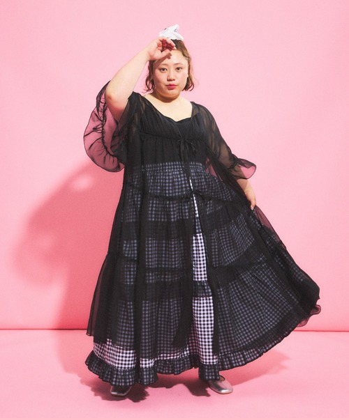 PUNYUS(プニュズ)の「2WAYシアーワンピース(ワンピース・レディース・ホワイト/ブラック・1/2/3/4)」の10枚目の写真