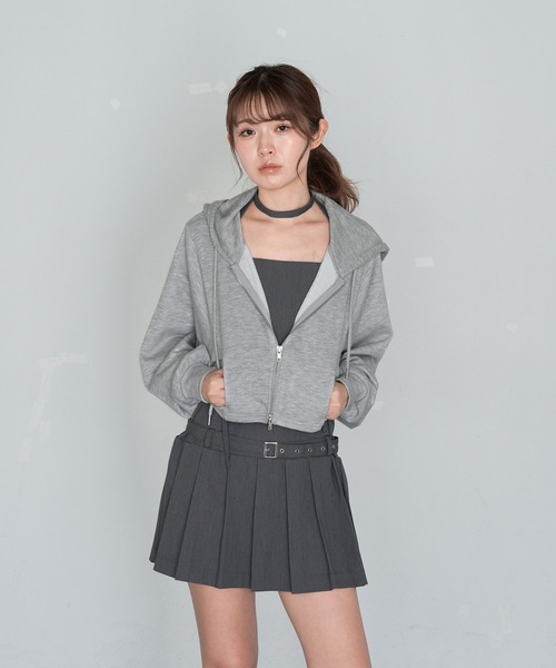 RAY CASSIN（レイカズン）の「【チョーカーセット】ボタンデザインプリーツキャミミニワンピース（ワンピース・レディース・グレー/ブラック系その他2・FREE）」の19枚目の写真