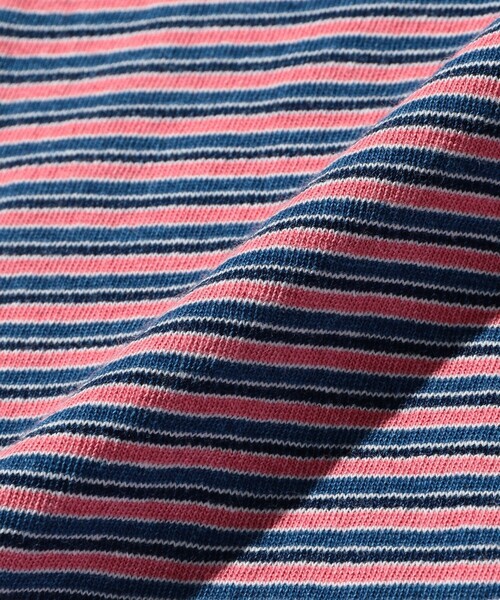 BEAMS PLUS(ビームスプラス)の「Pocket Tee Indigo Stripe(Tシャツ/カットソー・メンズ・オフホワイト/レッド/イエロー/グリーン・X-LARGE/SMALL/XX-LARGE/LARGE/MEDIUM)」の19枚目の写真