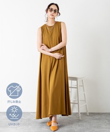 MILLION CARATS（ミリオンカラッツ）の「【カップ付き＆汗ジミ防止】快適なのに女っぽい！広がるシルエットで体型カバーも◎なカップ付きワンピ！！動きに合わせて揺れる美フレアと抜け感が大人らしさを演出。気になる汗や暑さにも強い高機能が嬉しい真夏の頼れる一着。（ワンピース）」