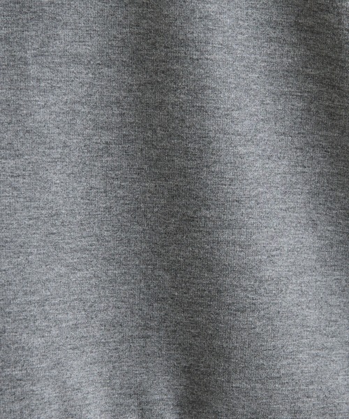 COLLAGE GALLARDAGALANTE（コラージュガリャルダガランテ）の「クロップドボリューム袖フーディ（パーカー・レディース・ネイビー/チャコールグレー・FREE）」の19枚目の写真