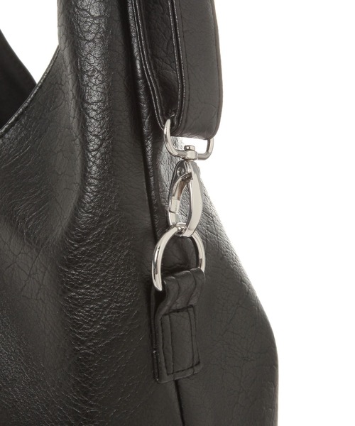 LAKOLE（ラコレ）の「2WAYマルチポケットサンカクトートバッグ / 576001（トートバッグ・メンズ・ブラウン/ブラック・FREE）」の7枚目の写真