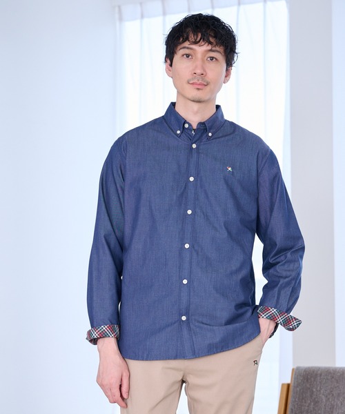 Arnold Palmer（アーノルドパーマー）の「裏ワザデニム イージーケア 長袖 シェア シャツ（シャツ/ブラウス・レディース・ライトブルー/インディゴブルー・XS/S/M/L/LL）」の12枚目の写真