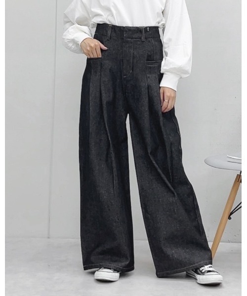 &soiree(アンドソワレ)の「【&soiree】 リジッドタックワイドデニムパンツ(デニムパンツ・レディース・インディゴブルー/ブラック・FREE)」の6枚目の写真