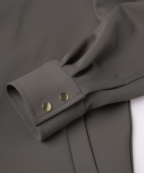 CULLNI(クルニ)の「Double Cloth Collarless Dot Button Jacket(ブルゾン・メンズ・ブラック/ネイビー/ブラウン/グレー・2/1/0)」の8枚目の写真