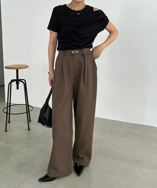 CAPRICIEUX LE'MAGE(カプリシューレマージュ)の「ベルト付ツイルパンツ(その他パンツ・レディース・ブラック/ブラウン/ホワイト系その他・36/38)」の5枚目の写真