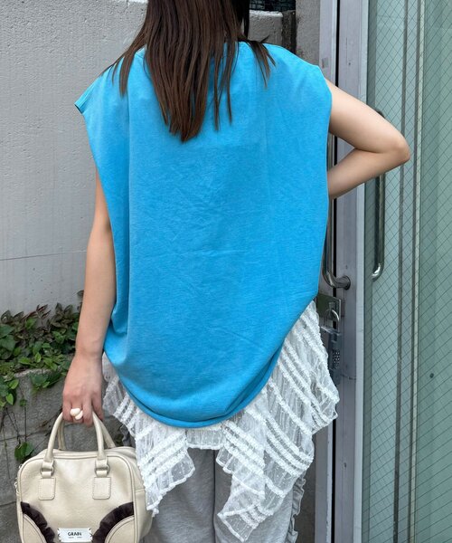 CIAOPANIC(チャオパニック)の「サイドタックピグメントロゴノースリーブTee(Tシャツ/カットソー・レディース・ボルドー/ブルー/グレー・ONE SIZE)」の5枚目の写真