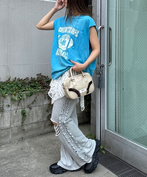 CIAOPANIC(チャオパニック)の「サイドタックピグメントロゴノースリーブTee(Tシャツ/カットソー・レディース・ボルドー/ブルー/グレー・ONE SIZE)」の7枚目の写真