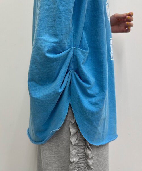 CIAOPANIC(チャオパニック)の「サイドタックピグメントロゴノースリーブTee(Tシャツ/カットソー・レディース・ボルドー/ブルー/グレー・ONE SIZE)」の11枚目の写真