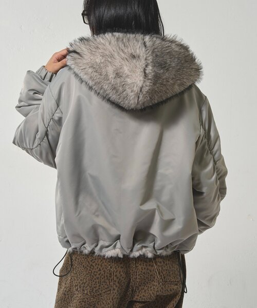 セール】【UNISEX】2WAYリバーシブルファーブルゾン（ブルゾン