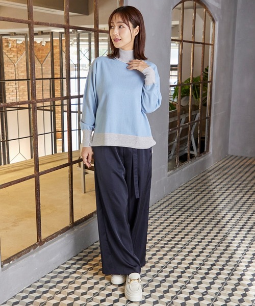 INED（イネド）の「【ご家庭で洗える】ウール100％ハイネックニット（ニット/セーター・レディース・サックスブルー/ブラック/オフホワイト/ブルー/チャコールグレー/ピンク/イエロー・9号）」の8枚目の写真