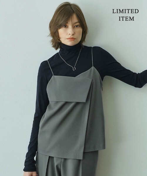 ICB(アイシービー)の「ウール2WAYストレッチ キャミソールブラウス(シャツ/ブラウス・レディース・ブラック系/ブラック系9/スモーキーグリーン系・48/46/44/40/42)」の3枚目の写真