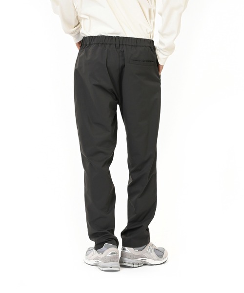 NEW BALANCE（ニューバランス）の「クライマーパンツ（スウェットパンツ・メンズ・ライトベージュ/ダークグレー・MEDIUM/LARGE/XX-LARGE/SMALL/X-LARGE）」の4枚目の写真