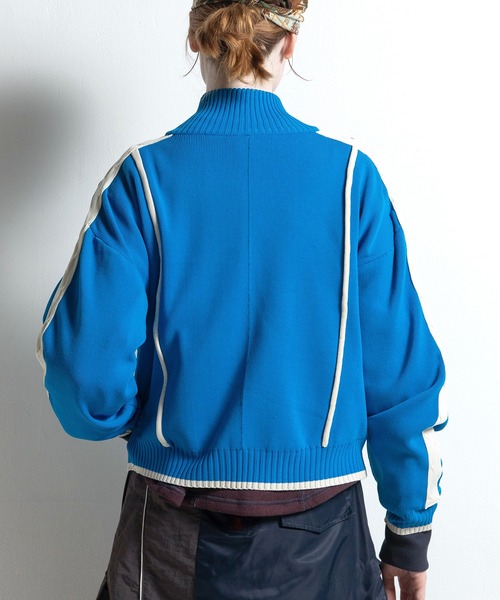 AULA AILA（アウラアイラ）の「ケーブルニットジップアップ（カーディガン/ボレロ・レディース・ブルー/ブラウン/ブラック・0）」の6枚目の写真