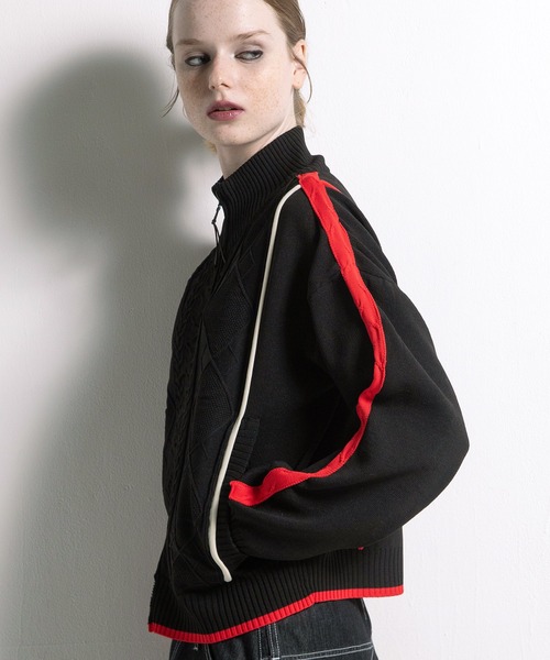 AULA AILA（アウラアイラ）の「ケーブルニットジップアップ（カーディガン/ボレロ・レディース・ブルー/ブラウン/ブラック・0）」の17枚目の写真