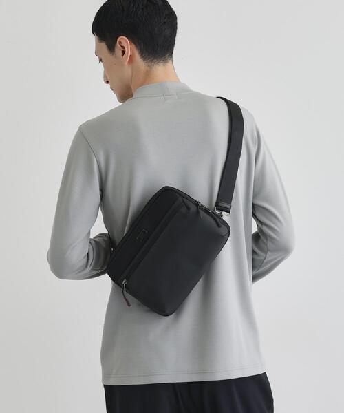 TAKEO KIKUCHI（タケオキクチ）の「スマートキャリー3WAYミニショルダーバッグ（ショルダーバッグ・メンズ・ブラック/ネイビー・00）」の8枚目の写真