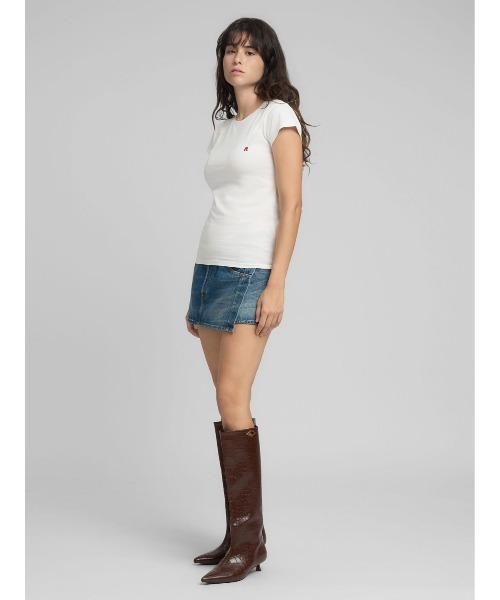 REPLAY(リプレイ)の「スリムフィット・クルーネックTシャツ(Tシャツ/カットソー・レディース・ホワイト/ブラック・SMALL/X-SMALL/MEDIUM)」の5枚目の写真