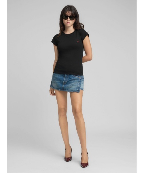 REPLAY(リプレイ)の「スリムフィット・クルーネックTシャツ(Tシャツ/カットソー・レディース・ホワイト/ブラック・SMALL/X-SMALL/MEDIUM)」の9枚目の写真