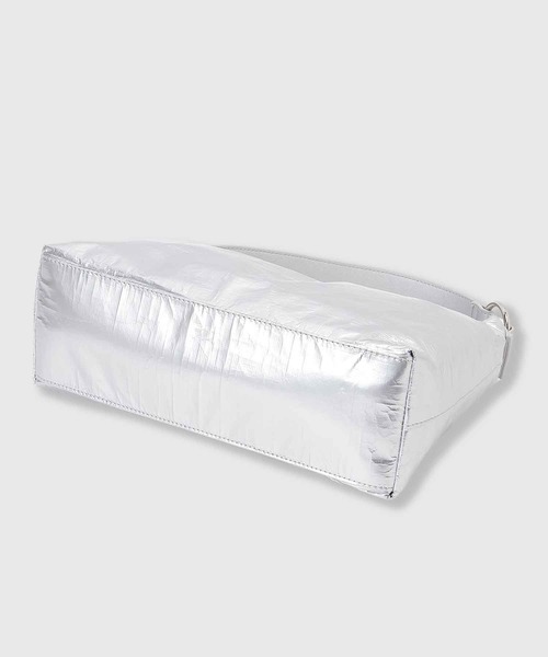 THINGS THAT MATTER（シングス ザット マター）の「TYVEK 2WAY BAG / タイベックツーウェイバッグ（ショルダーバッグ・レディース・クリーム/シルバー/ブラック・FREE）」の14枚目の写真