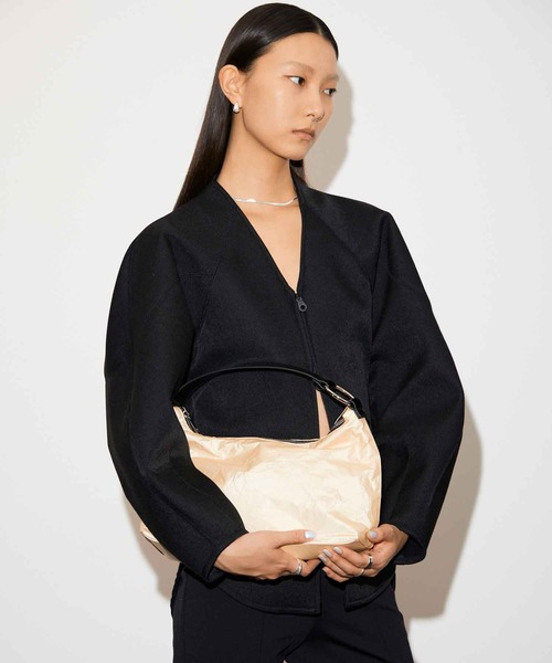 THINGS THAT MATTER（シングス ザット マター）の「TYVEK 2WAY BAG / タイベックツーウェイバッグ（ショルダーバッグ・レディース・クリーム/シルバー/ブラック・FREE）」の6枚目の写真