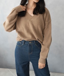 Vネックニット