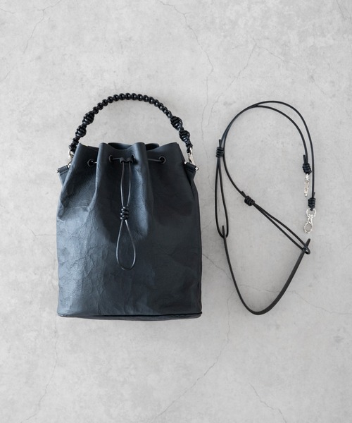 Senti(センティ)の「SENTI Dyneema(R) Leather DRAWSTRING 2WAYBAG / 超軽量ダイニーマレザードローストリング2WAYバッグ(ショルダーバッグ・メンズ・ブラック/ブラック系その他・FREE)」の11枚目の写真
