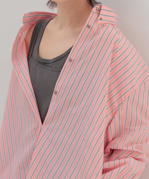 venit(ヴェニット)の「VENIT / stripe taffeta blouse(ストライプタフタブラウス VEG-5506-A)(シャツ/ブラウス・レディース・ピンク・38)」の4枚目の写真