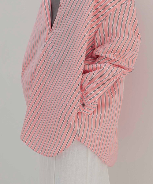 venit(ヴェニット)の「VENIT / stripe taffeta blouse(ストライプタフタブラウス VEG-5506-A)(シャツ/ブラウス・レディース・ピンク・38)」の5枚目の写真