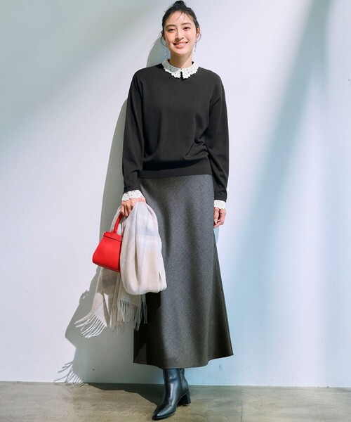 23区(ニジュウサンク)の「【洗える】エンブロイダリー フラワーレースコンビ ニット(ニット/セーター・レディース・ブラック系/グレー系/ネイビー系・38/40)」の17枚目の写真