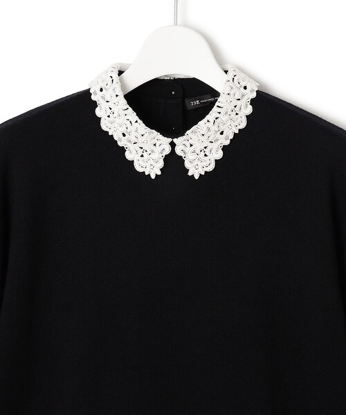 23区(ニジュウサンク)の「【洗える】エンブロイダリー フラワーレースコンビ ニット(ニット/セーター・レディース・ブラック系/グレー系/ネイビー系・38/40)」の6枚目の写真