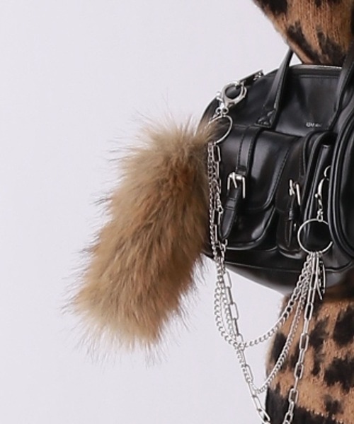 repipi armario（レピピ アルマリオ）の「【NEW】フェイクファーミニテールチャーム（チャーム・キッズ・ホワイト/パープル系その他/ピンク/ピンク系その他/ブルー系/ブラウン/グレー/イエロー・FREE）」の3枚目の写真