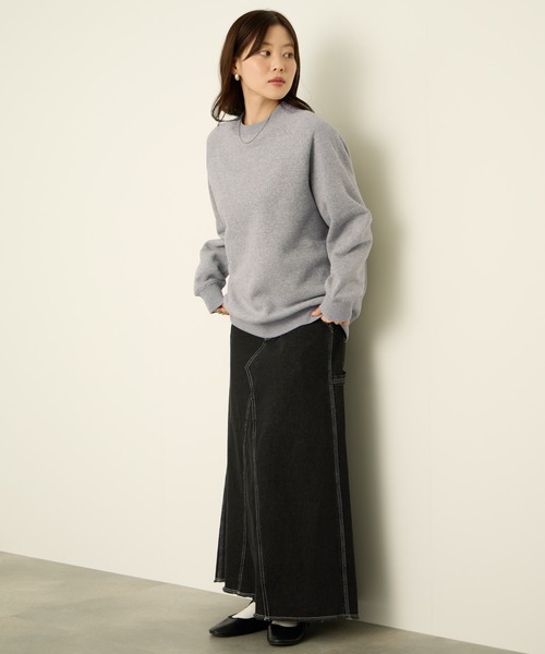 NAVY(ネイビー)の「nAvy 裏シャギーラ グラントレーナー(Tシャツ/カットソー・レディース・グレイッシュベージュ/ダークグリーン/杢グレー/スミクロ/オートミール・L/M)」の18枚目の写真