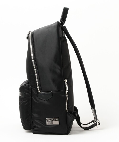 BRILLA per il gusto(ブリッラペルイルグースト)の「PELLE MORBIDA / HYDROFOIL バックパック(トートバッグ・メンズ・ブラック・ONE SIZE)」の2枚目の写真