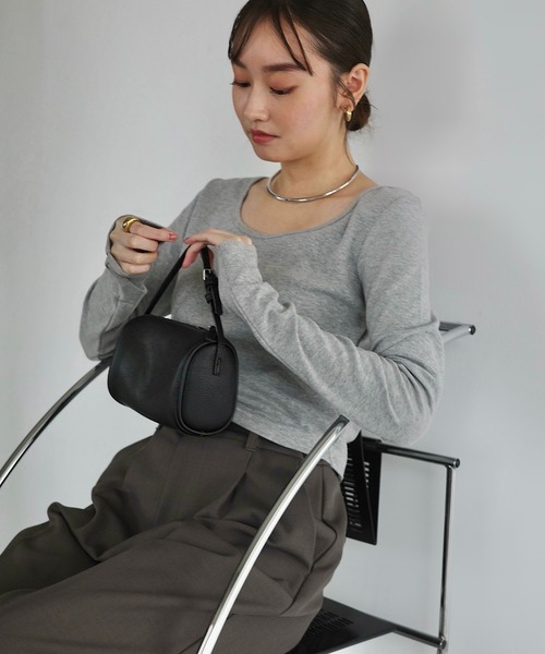 Freesia by andme(フリージアバイアンドミー)の「2way長袖ミニTシャツ(Tシャツ/カットソー・レディース・オフホワイト/ブラック/杢グレー・FREE)」の12枚目の写真