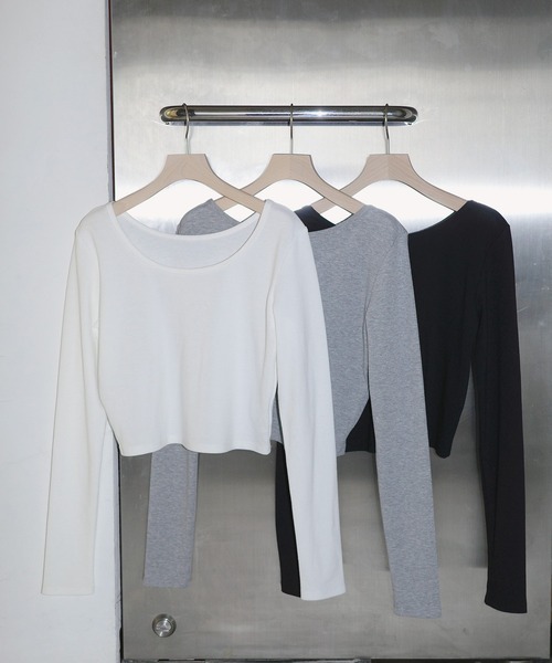 Freesia by andme(フリージアバイアンドミー)の「2way長袖ミニTシャツ(Tシャツ/カットソー・レディース・オフホワイト/ブラック/杢グレー・FREE)」の11枚目の写真
