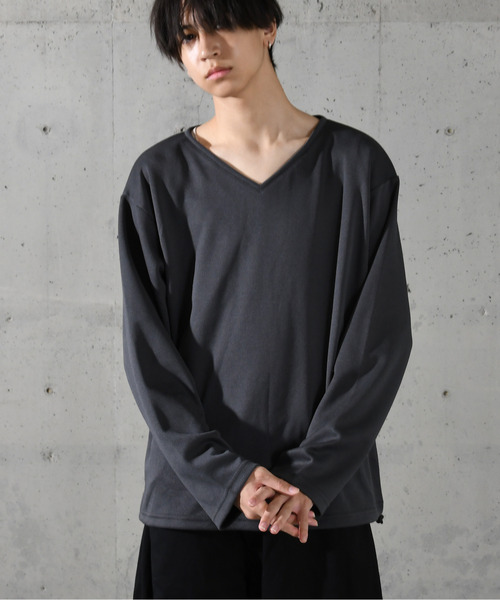 neos(ネオス)の「【neos】ルーズシルエット 裾ドローコード デザイン Vネック ロングスリーブ カットソー(Tシャツ/カットソー・メンズ・ネイビー/ホワイト/チャコールグレー/ブルー/ブラック・MEDIUM/LARGE)」の3枚目の写真