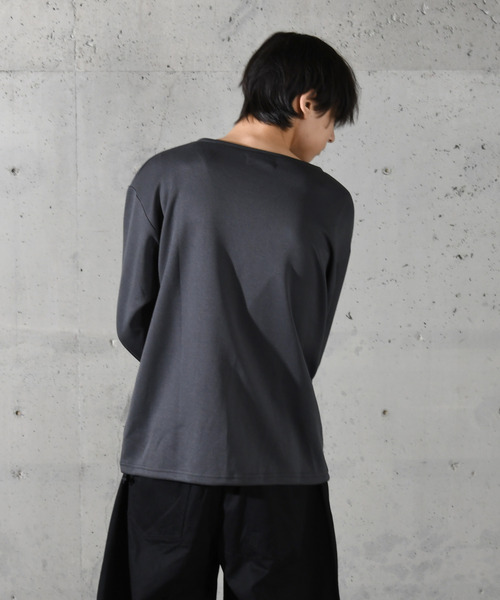 neos(ネオス)の「【neos】ルーズシルエット 裾ドローコード デザイン Vネック ロングスリーブ カットソー(Tシャツ/カットソー・メンズ・ネイビー/ホワイト/チャコールグレー/ブルー/ブラック・MEDIUM/LARGE)」の20枚目の写真