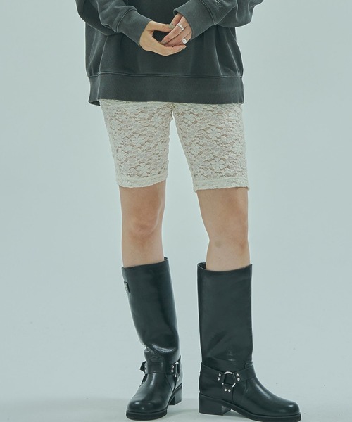 ROSE BUD(ローズバッド)の「LACE HALF LEGGINGS(その他パンツ・レディース・オフホワイト/ブラック・ONE SIZE)」の1枚目の写真