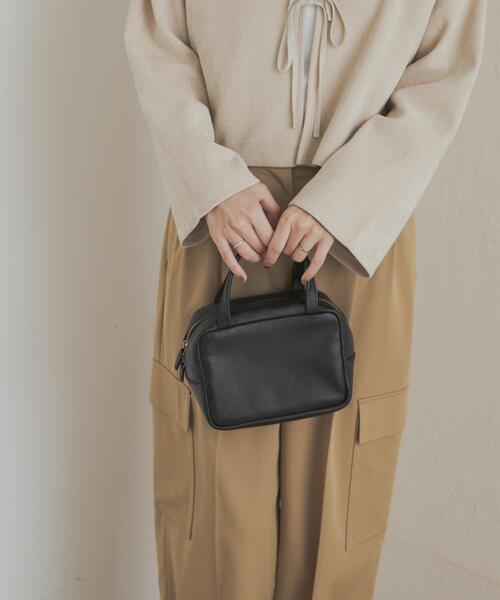 URBAN RESEARCH DOORS（アーバンリサーチドアーズ）の「レザーボストン