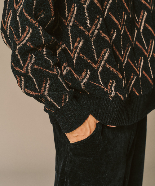 417 EDIFICE（フォーワンセブンエディフィス）の「ジオメ ジャガードニットクルー（ニット/セーター・メンズ・オレンジ/ベージュ/ブラック・MEDIUM/LARGE）」の6枚目の写真