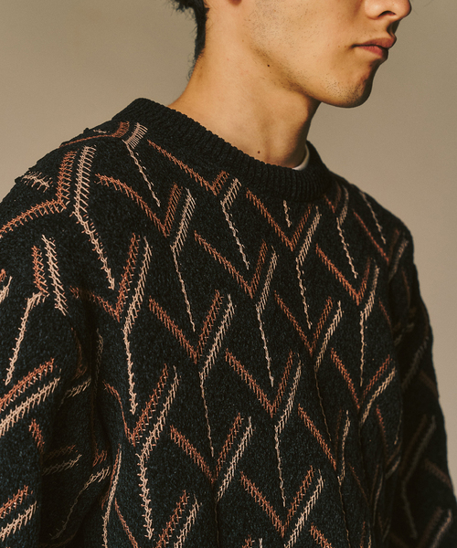 417 EDIFICE（フォーワンセブンエディフィス）の「ジオメ ジャガードニットクルー（ニット/セーター・メンズ・オレンジ/ベージュ/ブラック・MEDIUM/LARGE）」の7枚目の写真