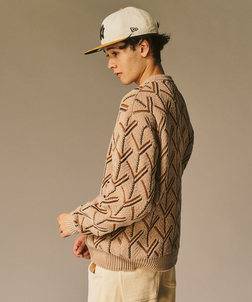 417 EDIFICE（フォーワンセブンエディフィス）の「ジオメ ジャガードニットクルー（ニット/セーター・メンズ・オレンジ/ベージュ/ブラック・MEDIUM/LARGE）」の14枚目の写真