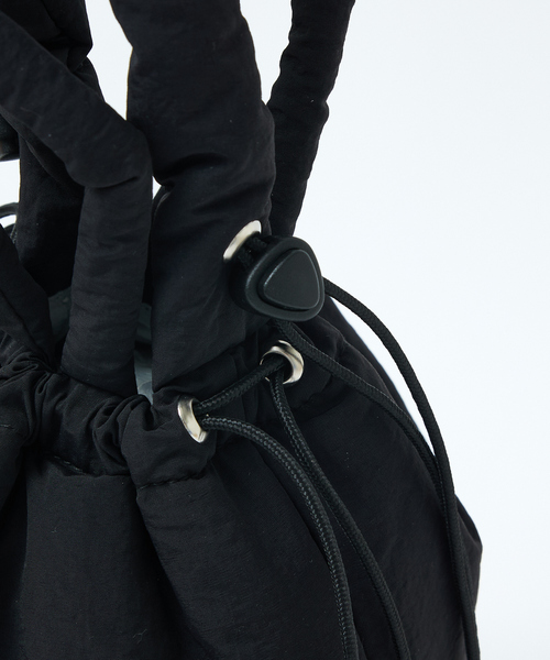 COBMASTER（コブマスター）の「【COBMASTER/コブマスター】PADDED-MUFFIN DRAWSTRING SHOULDERBAG/パデットバッグ/ドロスト/ユニセックス【WEB限定】（ショルダーバッグ・メンズ・ブラック/ライトベージュ/イエロー/オレンジ/ブルー・フリー）」の14枚目の写真