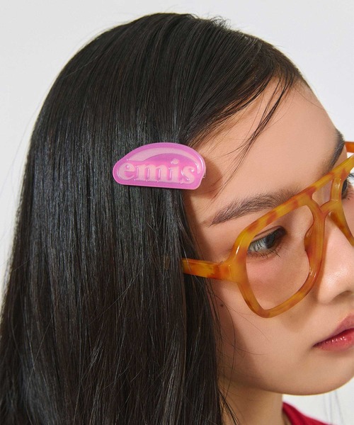 EMIS(イミス)の「LOGO MINI HAIR CLIP(バレッタ/ヘアクリップ・レディース・ブラック/ピンク/バーガンディー/ベージュ・FREE)」の15枚目の写真
