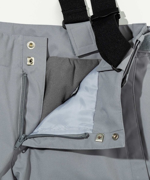 phenix(フェニックス)の「phenix(フェニックス)Vertical Two-piece バーティカル ツーピース スキーウェア(保温性/耐水性)(その他アウター・レディース・ホワイト×シルバー/ベージュ/クリアグリーン/ピンク・S/M/L)」の5枚目の写真