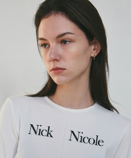 NICK&NICOLE(ニックアンドニコール)の「NICOLE SIGNATURE SLIM KNIT_WHITE(ニット/セーター・レディース・その他・FREE)」の2枚目の写真